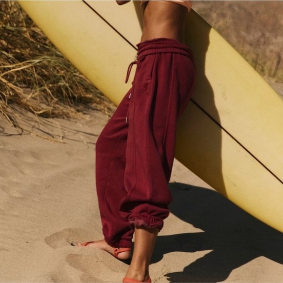 FP Movement Sprint To The Finish Pants NWT - Sour Cherry - Picture 2 of 6